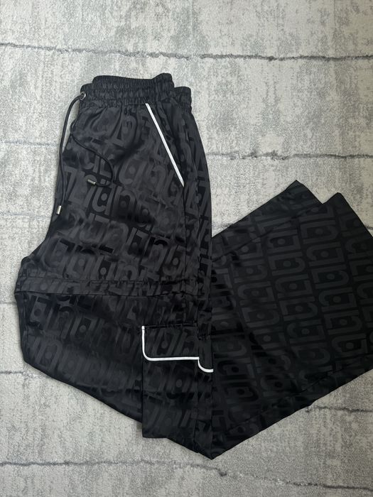 Спортно-елегантен сатенен панталон Liu Jo