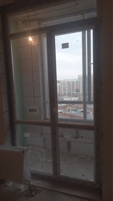 Продам витраж болконный