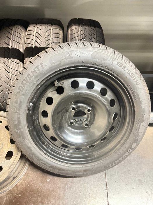 Roți complete iarnă Dacia Logan/Sandero – 195/55 R16, doar 10 km!