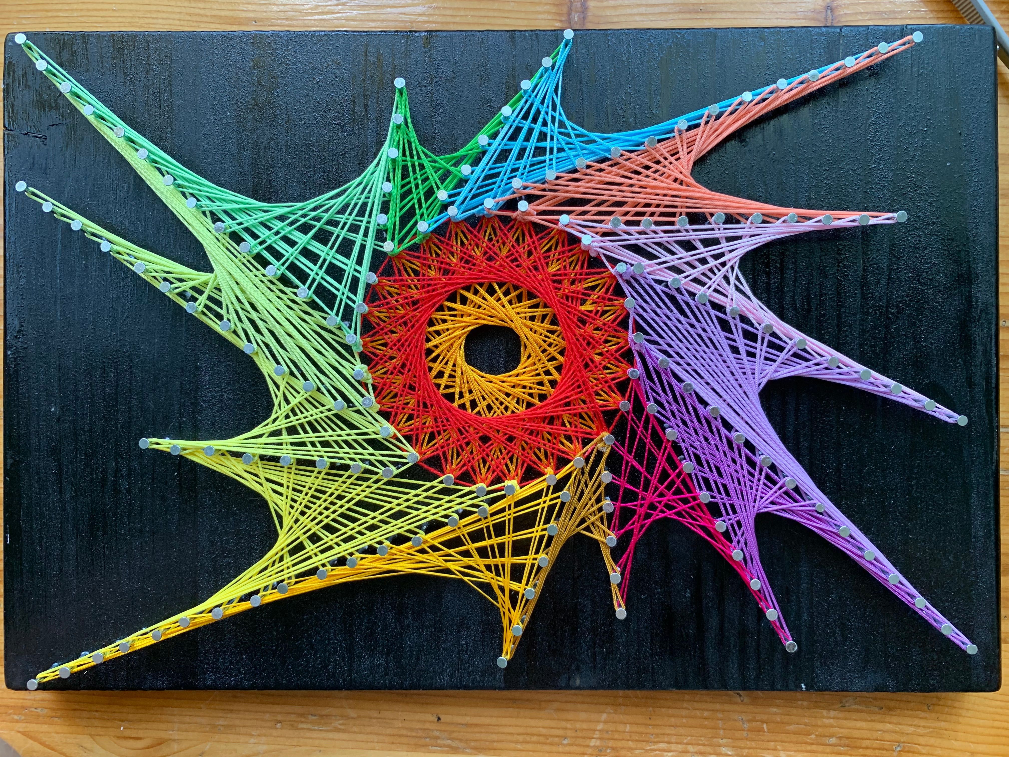 Пано с конци (string art) Галактика