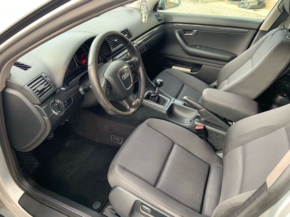 Audi A4 B6.