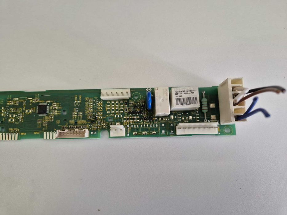 Placa electronica combina frigorifica Whirlpool BSNF8451OX model / R23