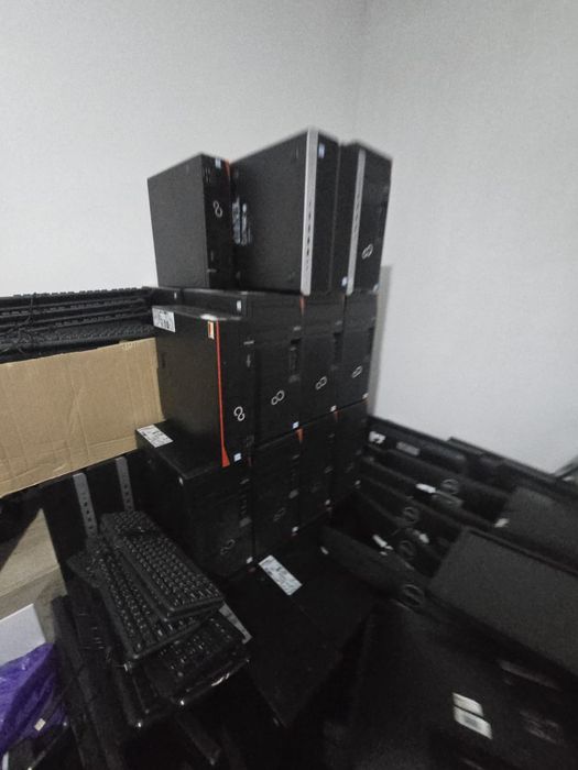 Desktop i5 gen 7 ssd ,8 gb ram set