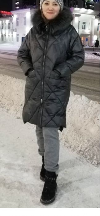 Продам зимние куртки