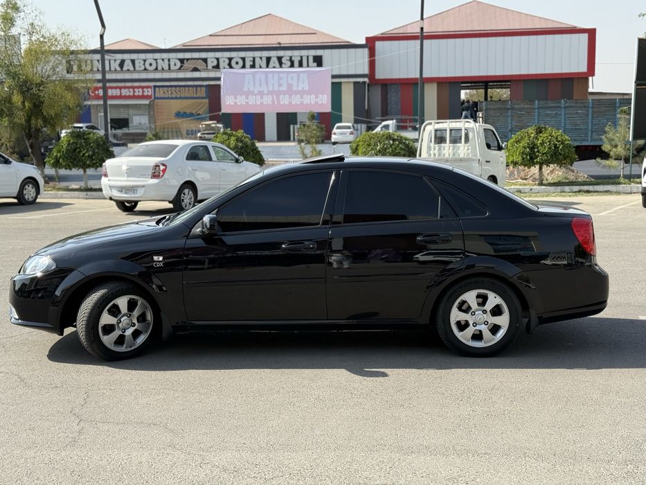 Arenda Vikubga Lacetti 1.8 Jentra Qilingan Qora Gbo Polniy Navarot