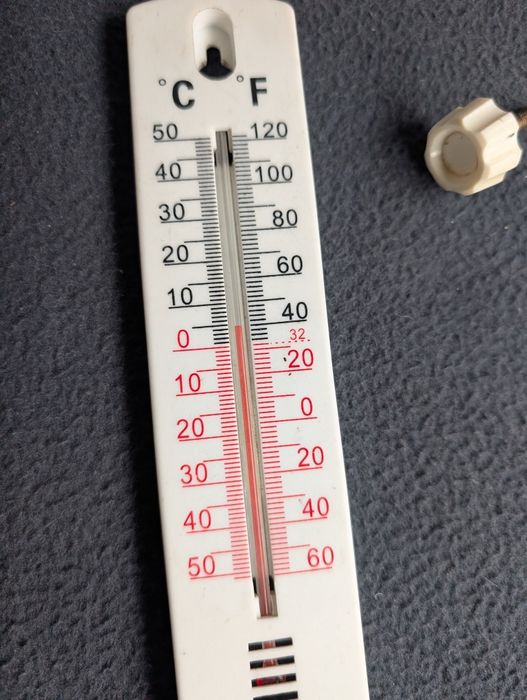 Frigider pentru Rulote sau Autorulote .