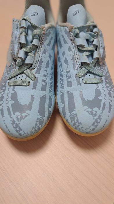 Adidași cu crampoane Kipsta