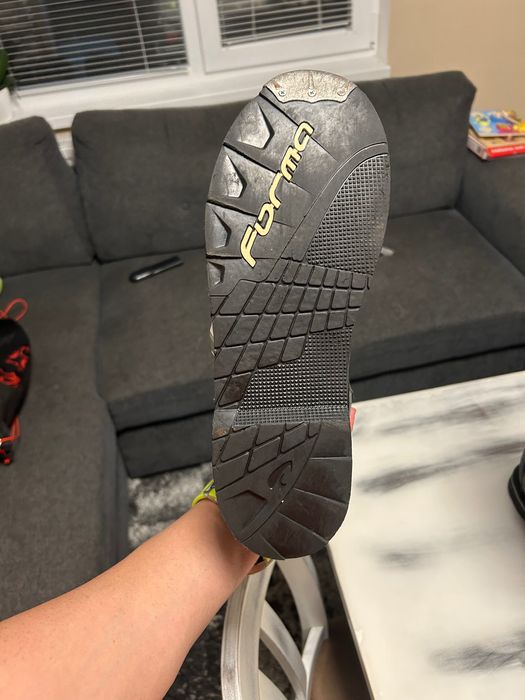 Кросови ботуши Forma