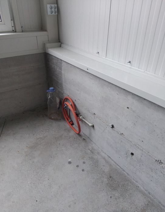 Отдава под наем автосервиз в гр.Дупница