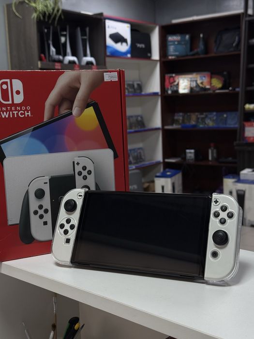 Прошитый Nintendo Switch Oled 128GB в идеальном состоянии