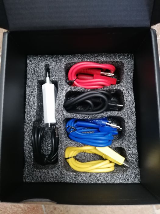 Генератор сигналов FNIRSI SG-003A, калибратор