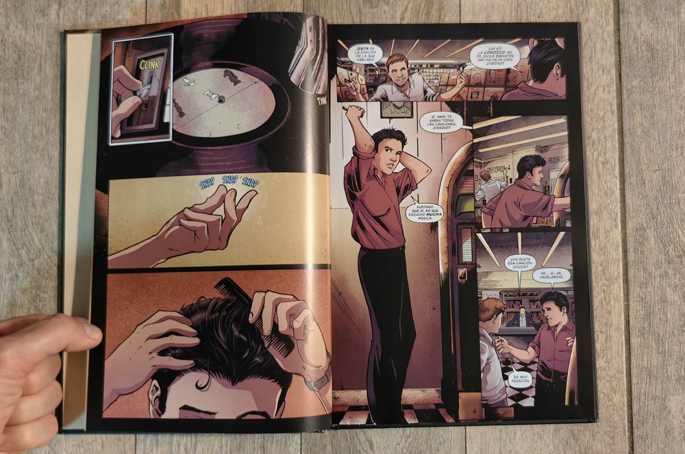 Benzi desenate Elvis comic book roman grafic