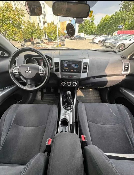 Mitsubishi outlander 2.2 di-d instyle - 2008
