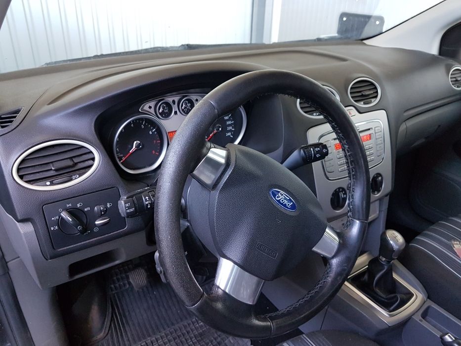 Ford Focus 2 1,6 face lift