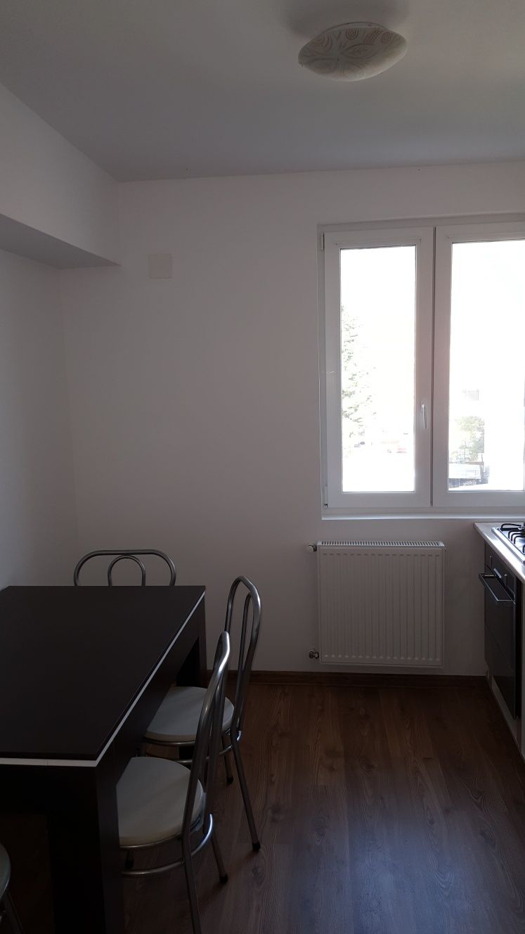 Închiriez apartament  2 camere   94817