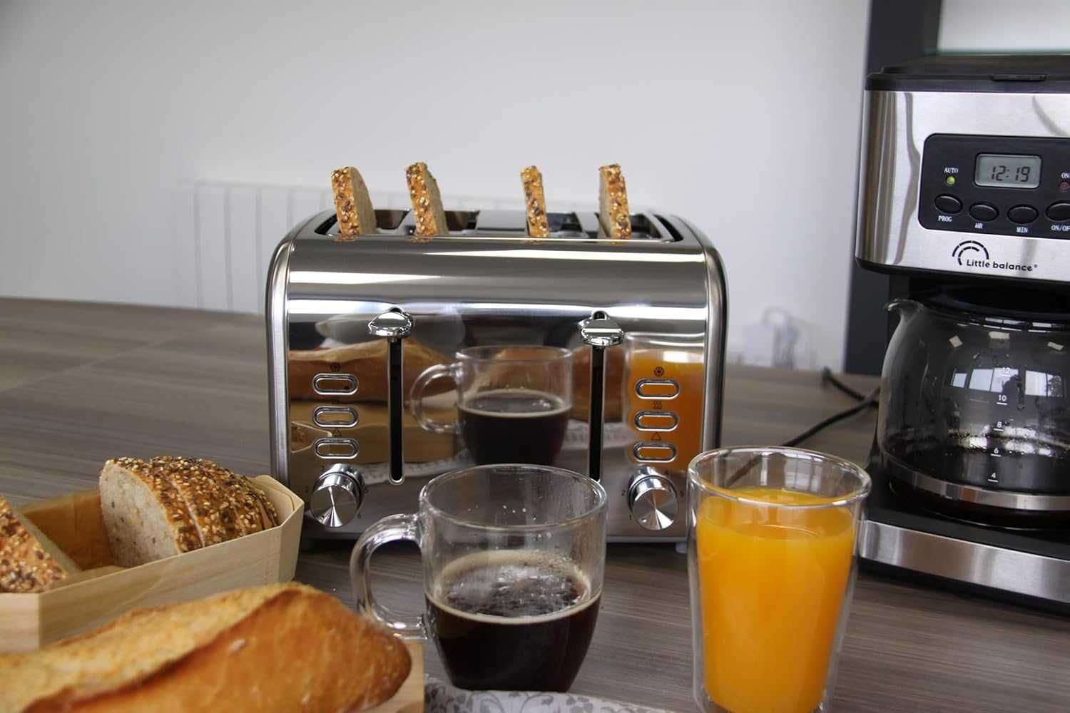 Тостер LITTLE BALANCE Premium Inox, 4 филии, с ДЕФЕКТ!