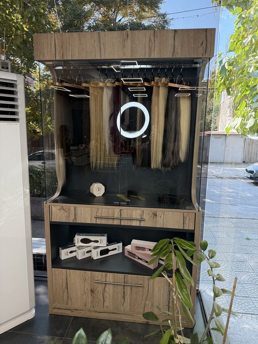 Фризьорски Шкаф за екстеншъни и шкаф с чекмеджета