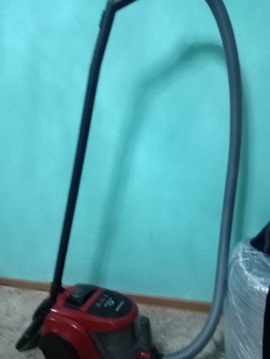Продам пылесос в хорошем