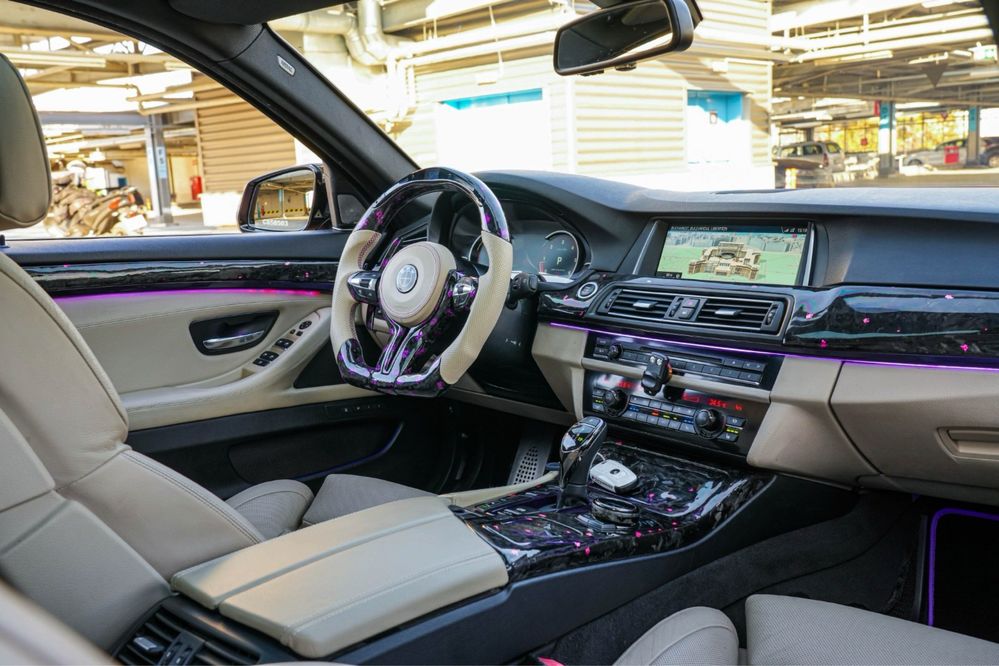 Portbagaj haion bmw f10 oglinzi facelift unghi mort camere rabatare