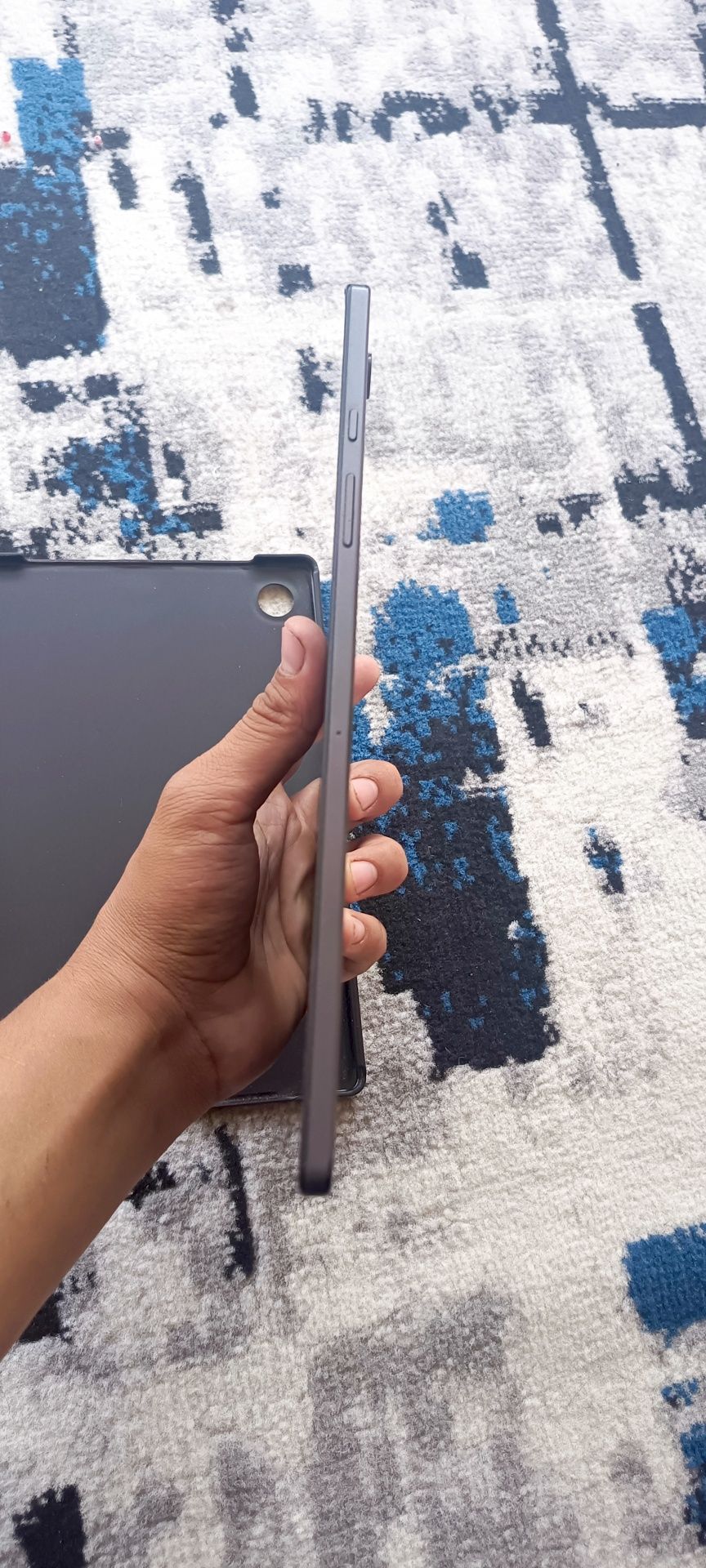 Samsung tab a8 sotiladi