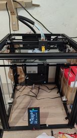 Продавам 3D принтер Zonestar