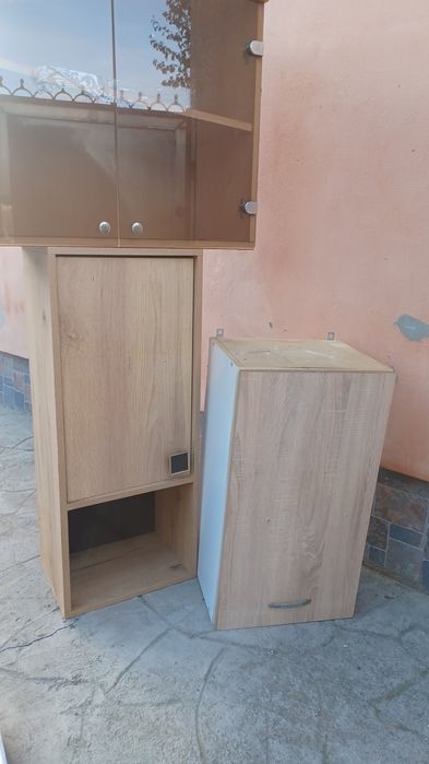 Vând 3 corpuri suspendate