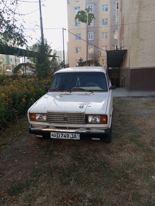 ВАЗ 2107 сотилади