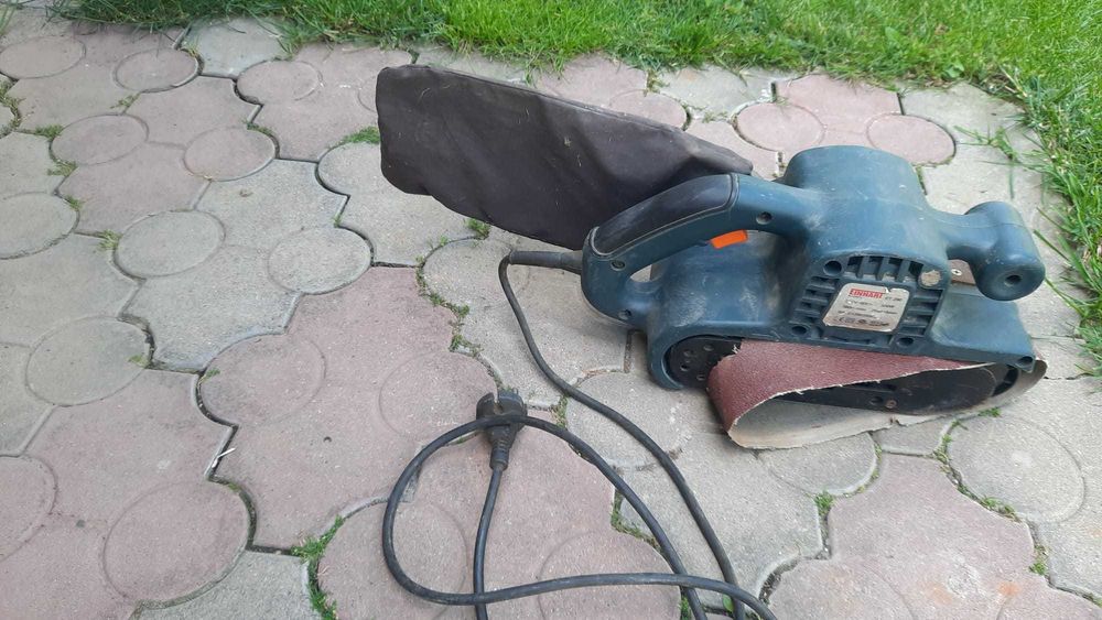 Vand masina de slefuit lemn