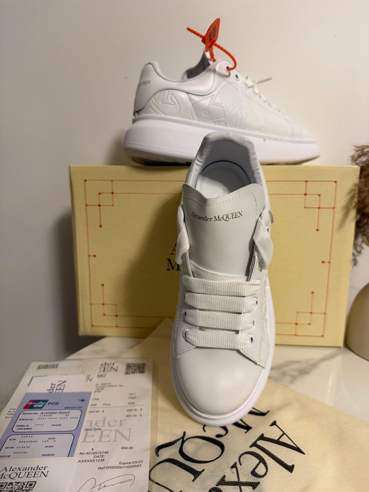 Adidasi / Papuci Alexander M Q U E E N || Full White