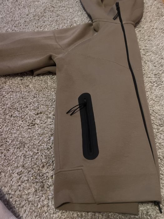 Nike Tech Fleece crem / bej – stare excelentă, original