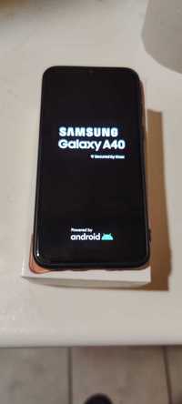 Samsung galaxi A40, 4 ram si 64 gb