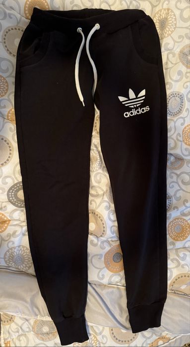 Анцунг, комбатки, къси нанталони