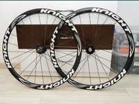 Roti Knight jante carbon butuci Chris King