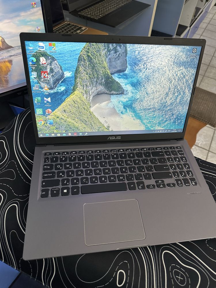 Гарантия Asus Core i3-1005G1/ОЗУ-8ГБ/ССД-256ГБ емкость 71%