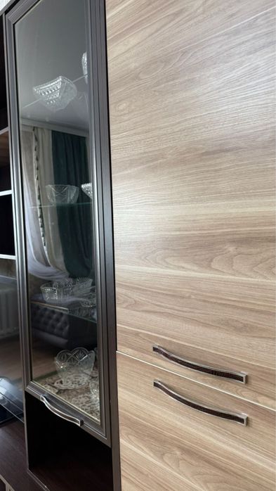 Шкаф для зала. 3 метр 50 см,