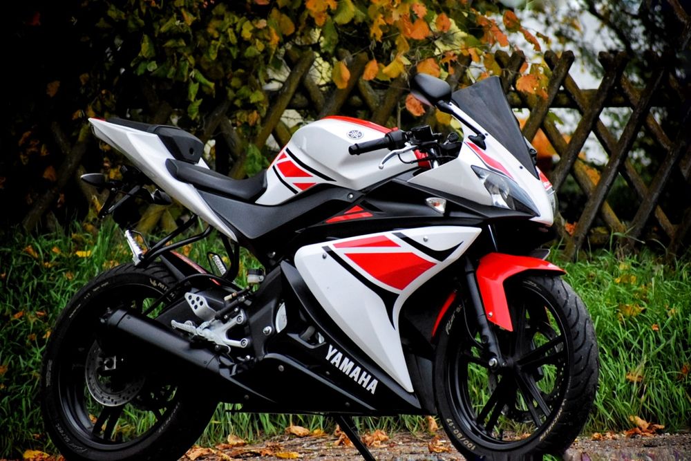 Yamaha yzf 125  Vezi anuntul yzfr125 mt rc rs duke
