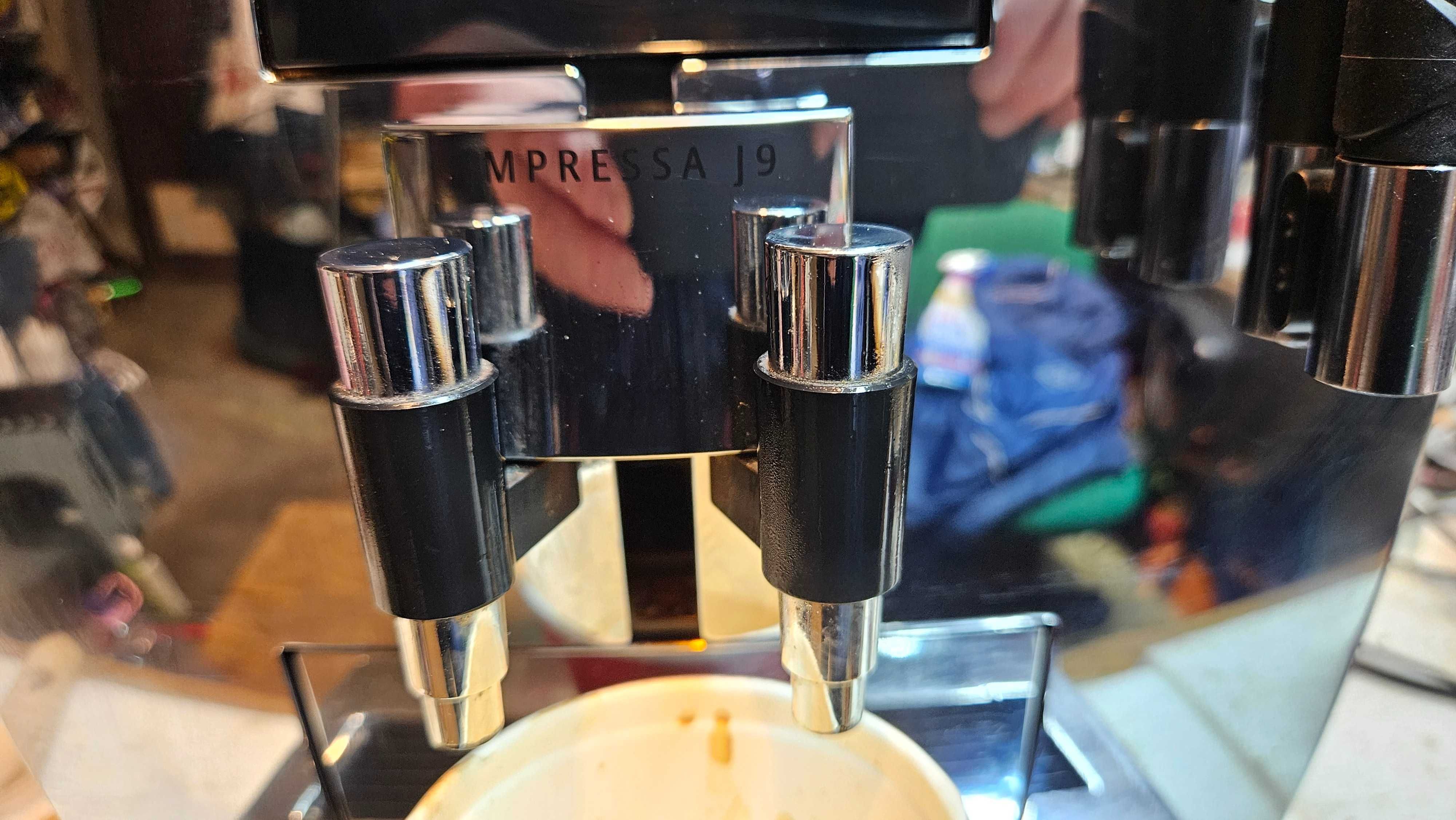Expresor cafea Jura Impressa J 9 crom