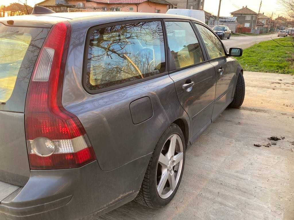 Волво в 50  Volvo v50