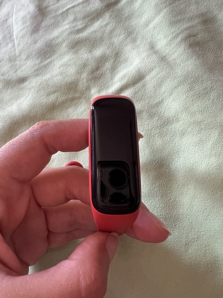 Фитнес гривна Samsung Galaxy Fit2