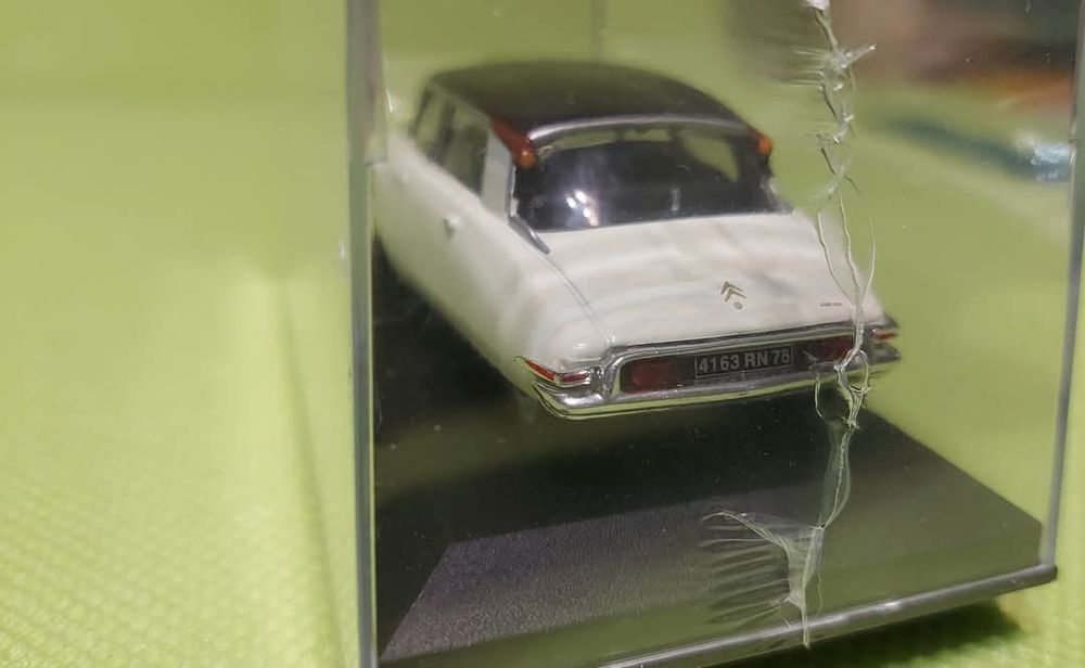 Citroen DS19 -1957г. Цена:25лв. (1/711). Мащаб 1:43