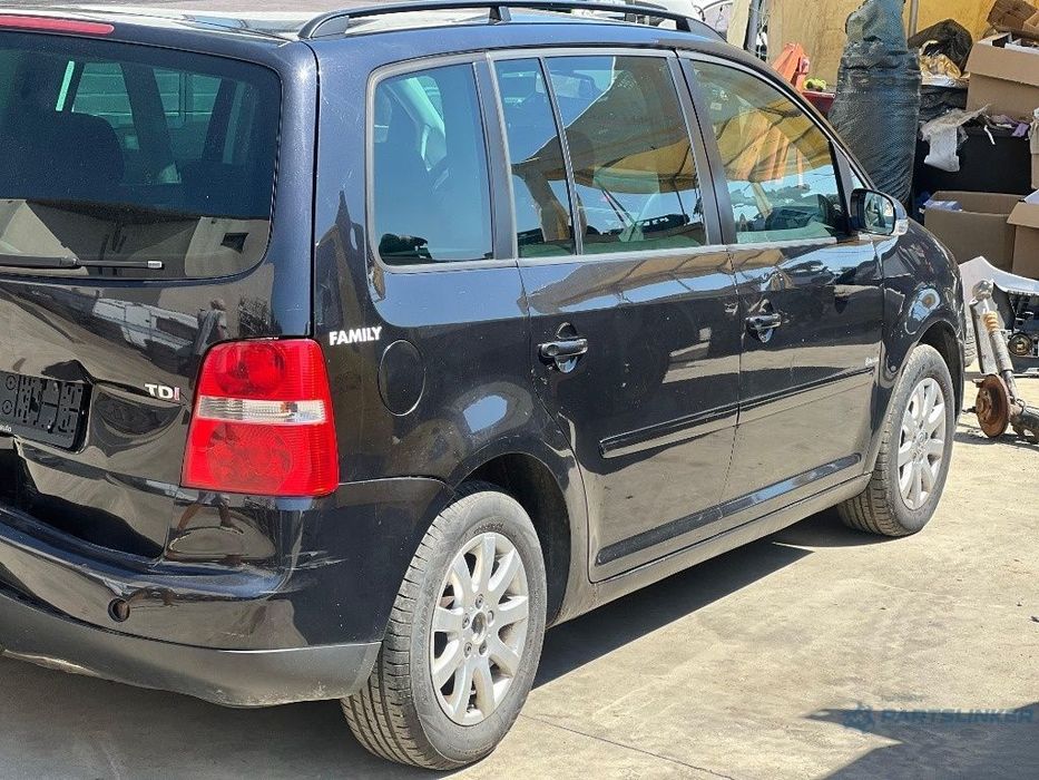 Dezmembrez VOLKSWAGEN TOURAN 1T1, 1T2 2005 1.9 TDI AVQ 74KW|100HP