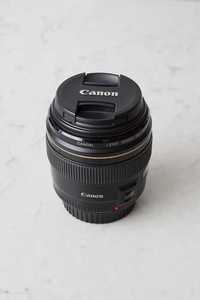 Canon 85mm f1.8 USM