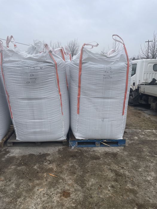 Vand saci mari Big-Bag capacitate 1500kg (saltele)