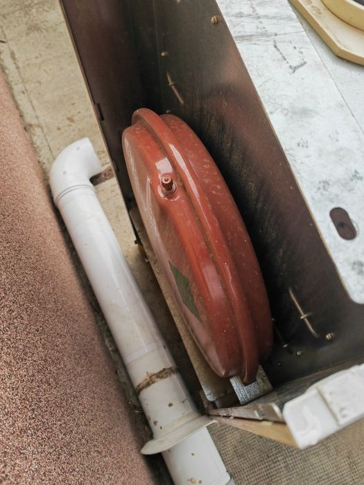 Vând centrala vissmann 28 KW pt piese