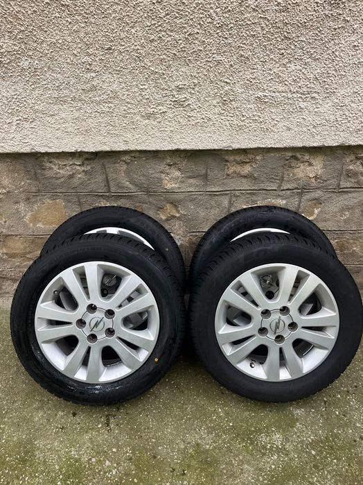 Зимни гуми с джанти Opel 16ки