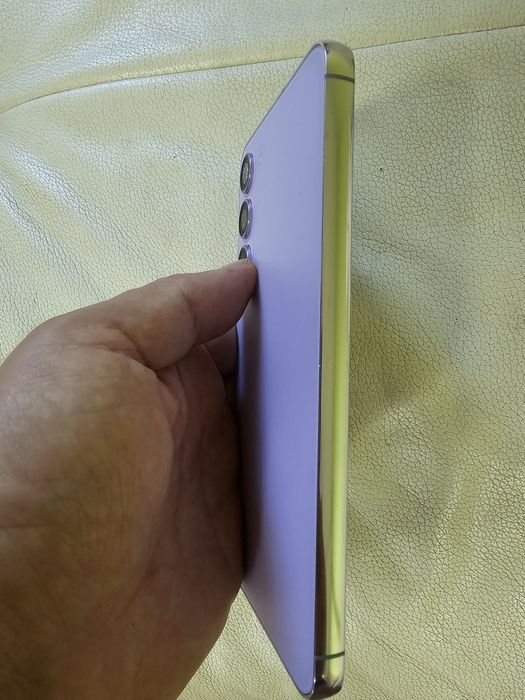 Samsung S 23 plus sau  schimb cu S 24 ultra