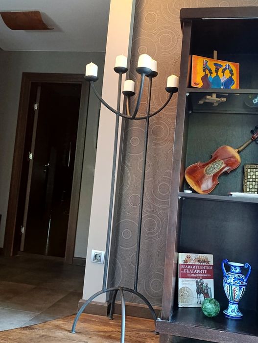 Свещник от ръчно ковано желязо