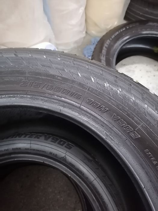 Anvelope în stare buna  iarna 215/60/16 dot 2019 și 3 jante tabla