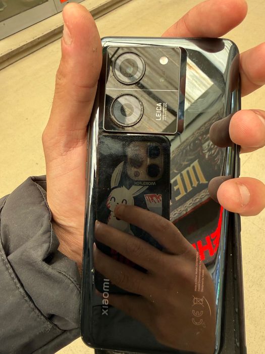 Xiaomi 13t pro 256gb с леки външни забележки