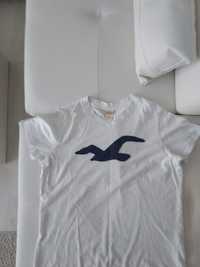 Vând tricou unisex, Hollister un  produs de calitate,un  produs nou. S